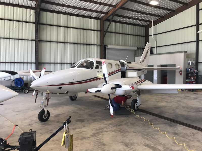 Cessna 340.